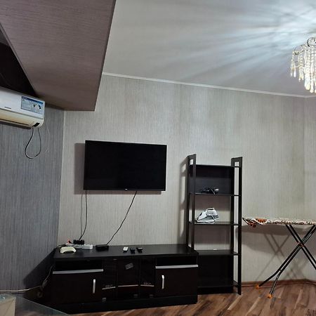 Apartment In Street Kievskaya 49 Бішкек Екстер'єр фото